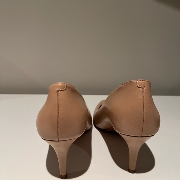 Nine West Pump Size 8.5 - Picture 3 of 5